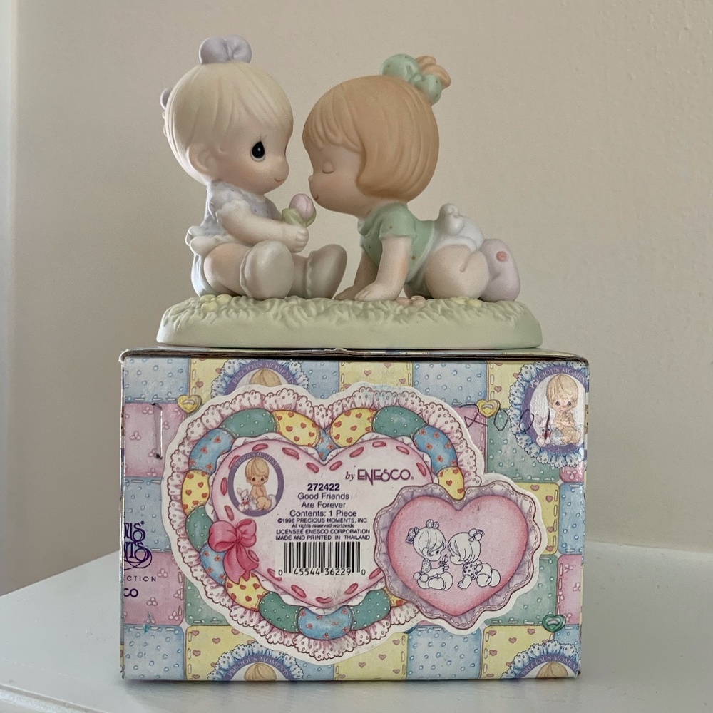 Good Friends Are Forever, Porcelain Figurine